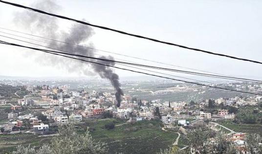 لبنان: 3 شهداء بينهم طفل بغارة على مركبة في بلدة يانوح