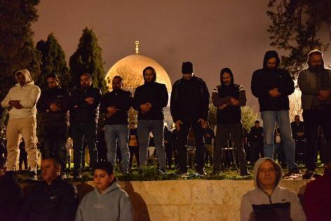 وسط قيود من الاحتلال
