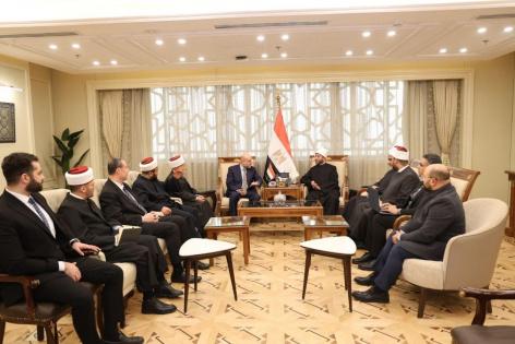 وفد القيادات الدينية يبحث مع وزير الأوقاف المصري التعاون المشترك