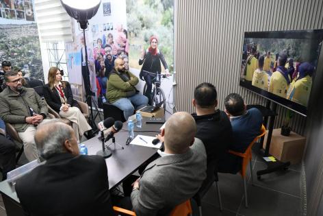 منتدى شارك يكشف عن تصعيد الاعتداءات ضد طاقمه خلال زيارة ميدانية في كفر نعمة