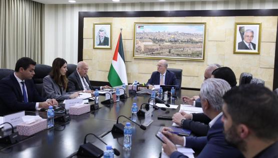 مصطفى يترأس اجتماعا للجنة التنمية الاقتصادية الوزارية الدائمة