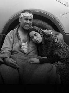 الناجية الوحيدة.. الشابة سمر حمادة توثق 