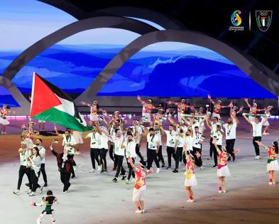 بالصور| فلسطين تشارك في حفل افتتاح دورة الألعاب الآسيوية الشاطئية