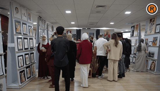 الكلية العصرية تنظم معرضا فنيا بعنون 