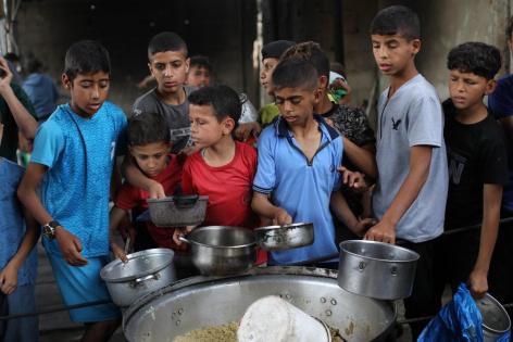 هيومن رايتس: إسرائيل تقيد المساعدات وتقتل المدنيين بغزة خلال وقف إطلاق النار