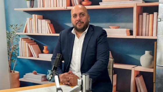 عماد هزيم في 
