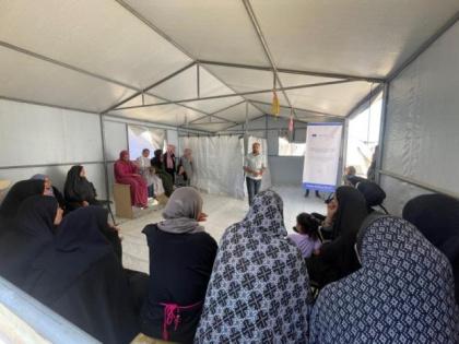 ورشة توعوية في دير البلح لتعزيز دور السيدات في التماسك المجتمعي داخل مخيمات الإيواء