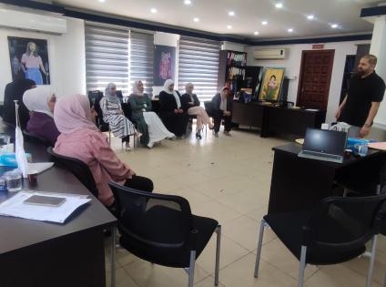 56 امرأة منتخبة يعززن حضورهن في الحكم المحلي عبر سلسلة تدريبات نفذتها جمعية المرأة العاملة الفلسطينية للتنمية في خمس محافظات
