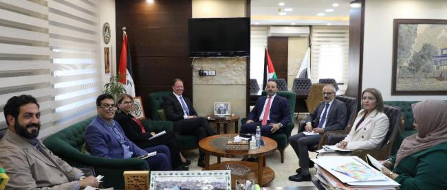 النائب العام يبحث مع المكتب الدولي لمكافحة المخدرات وإنفاذ القانون سبل تعزيز التعاون
