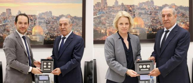 الشيخ يستقبل القنصل العام الفرنسي وممثلة الكونفدرالية السويسرية في لقاءين وداعيين