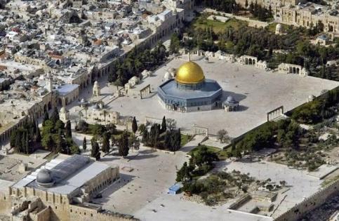محافظة القدس: استهداف الأقصى يتواصل والقدس تواجه مخاطر متصاعدة