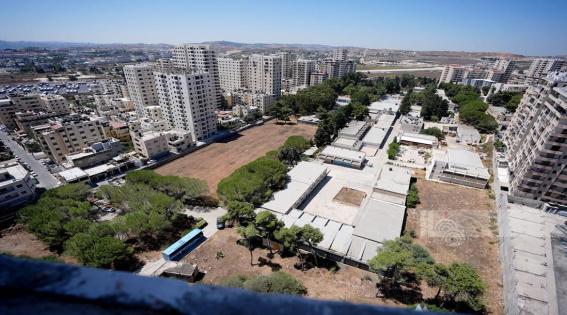 محافظة القدس: الاحتلال يواصل استيلاءه على معهد قلنديا بعد إخلائه