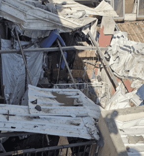 مدير مستشفى الأقصى لراية: الاحتلال يتعمد تدمير مخازننا لشل الخدمة الطبية في دير البلح