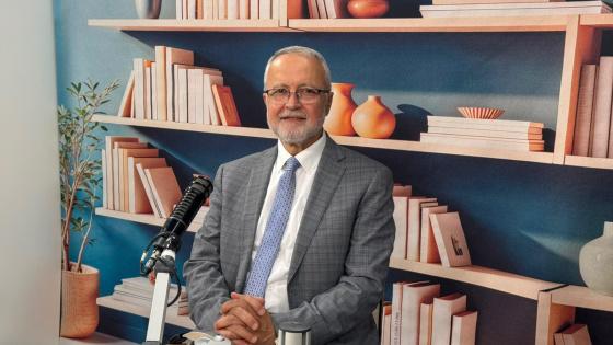 د. بشار الكرمي.. رحلة من الطب والعمل التطوعي إلى بناء تجربة مخبرية