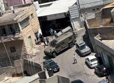 خاص | عدوان على قبلان.. احتجاز طلاب ومعلمين وإغلاق مداخل البلدة