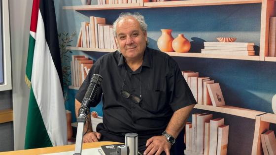 من المخيم إلى الكتابة.. زياد خداش يستعيد حكاية تشكّل الكاتب