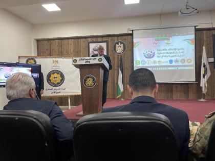 حجاوي يعلن إطلاق برنامج الاسعاف والطوارئ لإسناد الهيئات المحلية في الضفة وغزة