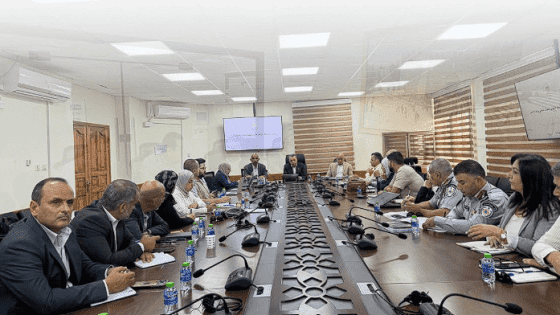 وزارة المالية والتخطيط تناقش مسودة البرنامج التنفيذي لتعافي وإعادة إعمار  قطاع غزة