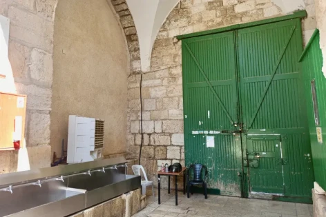 الاحتلال يغلق باب المغاربة بالقدس بعد اقتحام 1143 مستعمراً للأقصى