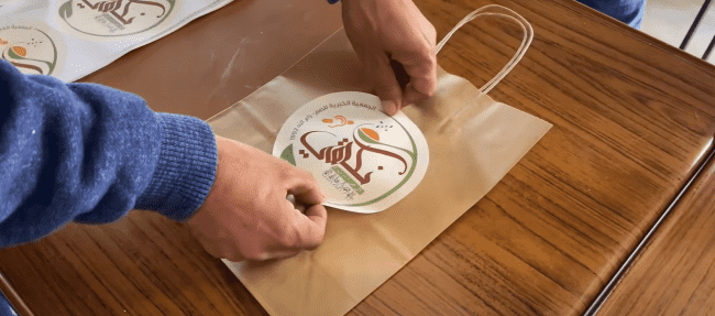 خلال فقرة عمرها..