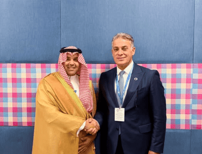 والحفاظ على العلاقات المراسلة