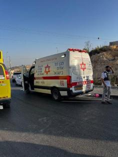 محدث| عملية إطلاق نار قرب الخليل: أنباء عن استشهاد شابين وإصابة 6 مستوطنين جراح اثنين حرجة
