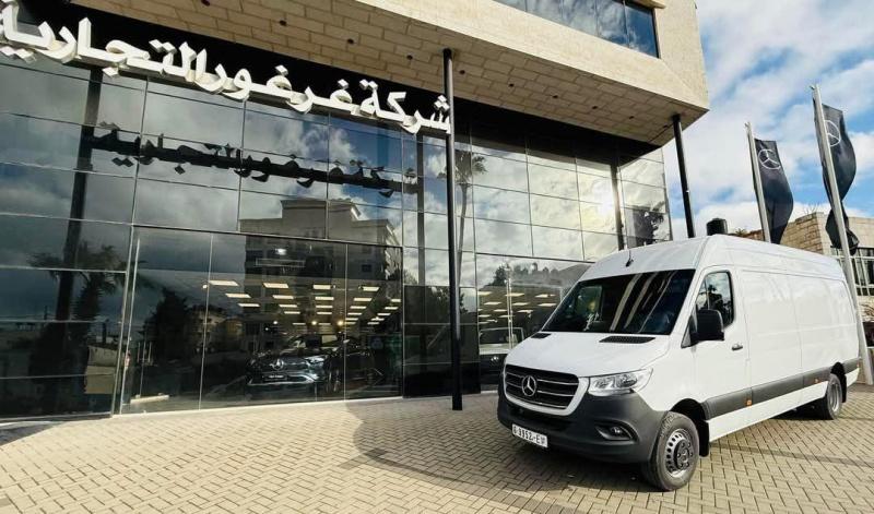 غرغور التجارية تطلق حملة مميزة على شاحنة النقل الأولى في فلسطين "سبرنتر"
