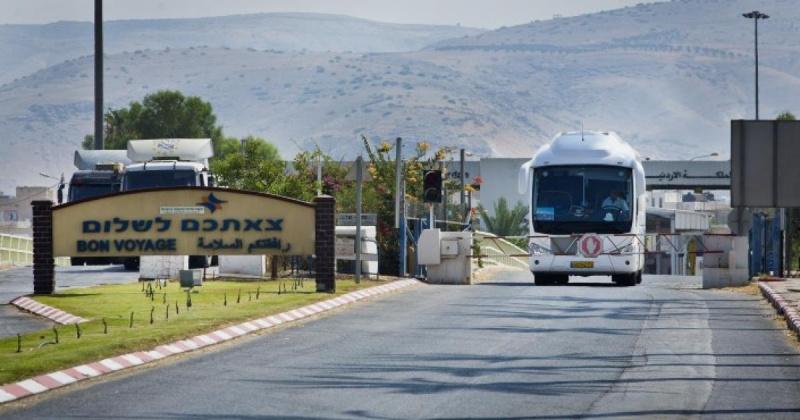 الداخلية الفلسطينية تصدر بيانا حول شكاوى المسافرين عبر الجسر