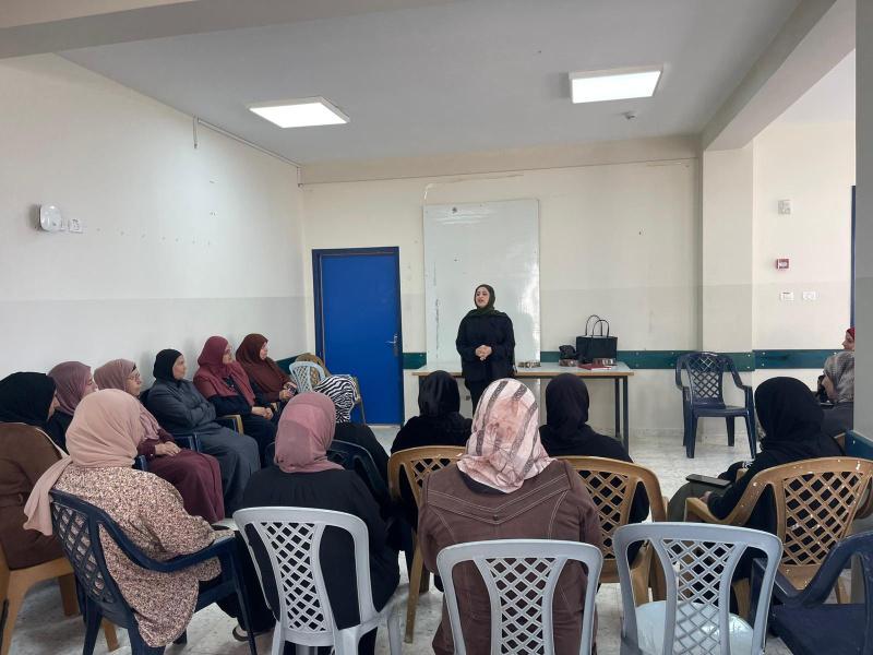  جمعية المرأة العاملة تنظم جلسة تعريفية في المعصرة جنوب غرب بيت لحم حول تشكيل مجالس الظل