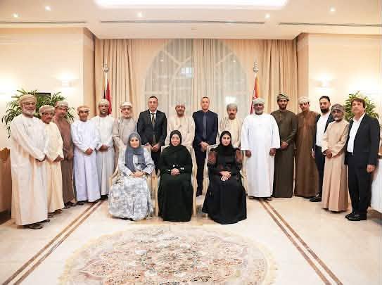 السفير الرويضي يلتقي جمعية الصحفيين العُمانية ويطلعهم على الأوضاع في فلسطين