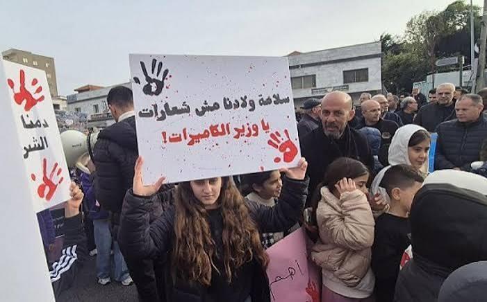 جابر لراية: اليمين الإسرائيلي يوظف الجريمة لتصوير الفلسطينيين كتهديد