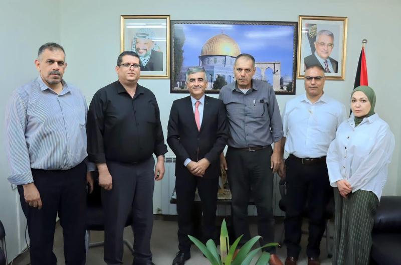 حمدان يبحث مع بلدية دير الغصون تعزيز السلامة المرورية وتطوير الخدمات المقدمة للمواطنين