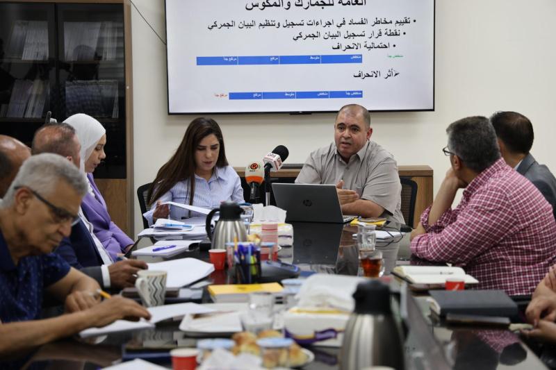 ائتلاف أمان يعقد جلسة لمناقشة دراسة حول إدارة مخاطر الفساد في عمل الإدارة العامة للجمارك والمكوس