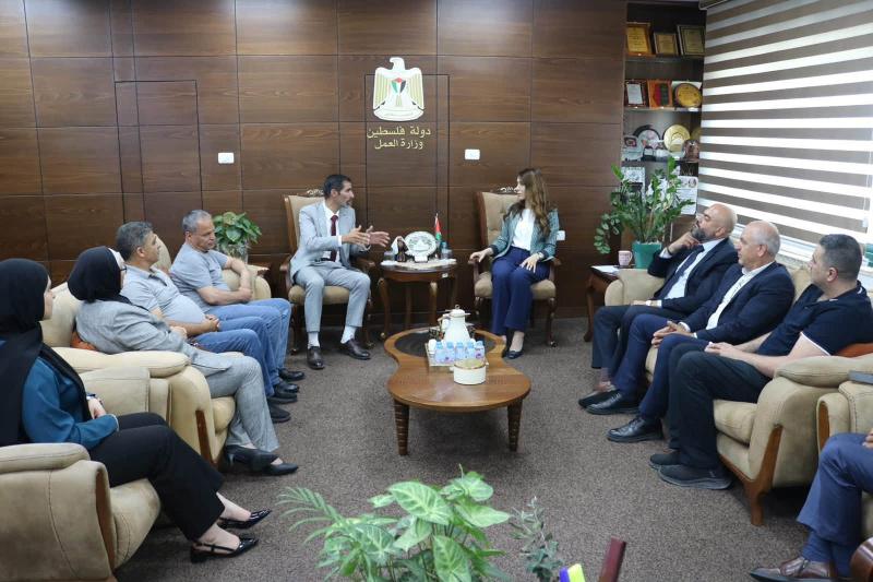 وزيرة العمل ونقابة المهندسين الزراعيين توحدان الجهود لتمكين المهندسين الزراعيين وتعزيز التشغيل