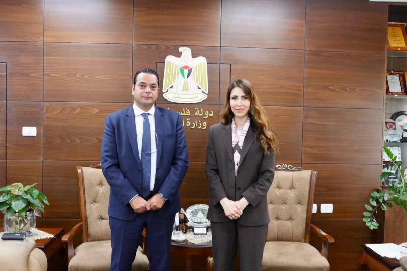 وزارة العمل والأغذية العالمي يتفقان على خطوات تنفيذية لمواجهة البطالة