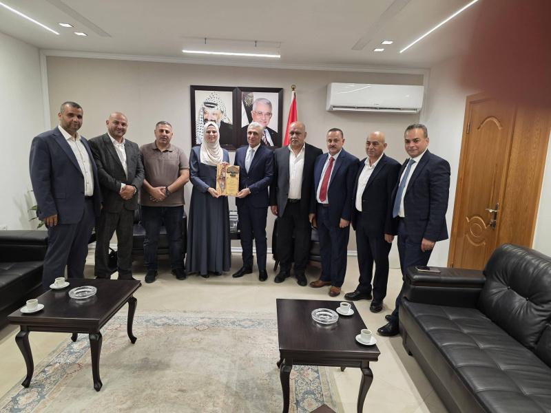الشؤون المدنية ومجلس إدارة النفايات يبحثان إزالة معيقات مشروع المكب الصحي المركزي في رام الله والبيرة