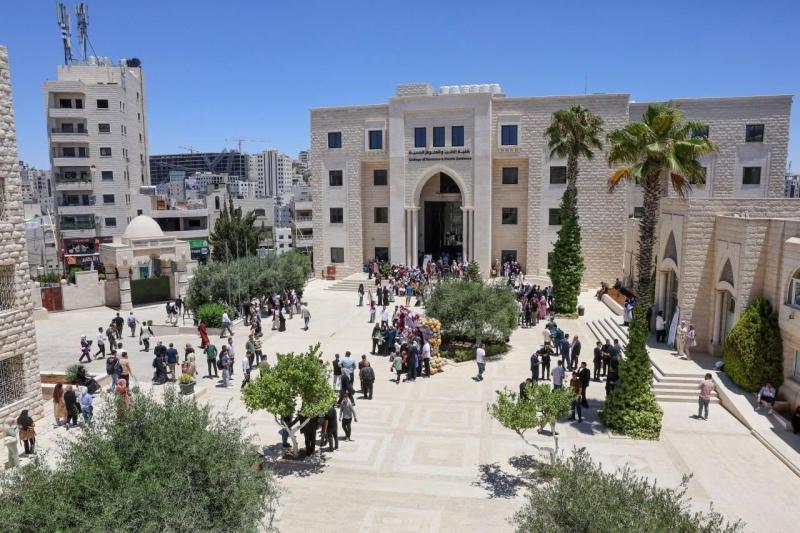 خاص | جامعة الخليل تكشف عن نظام الدراسة الجديد والبرامج الأكاديمية