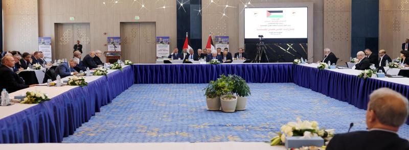الديموقراطية بين النهج والادّعاء المبتذل