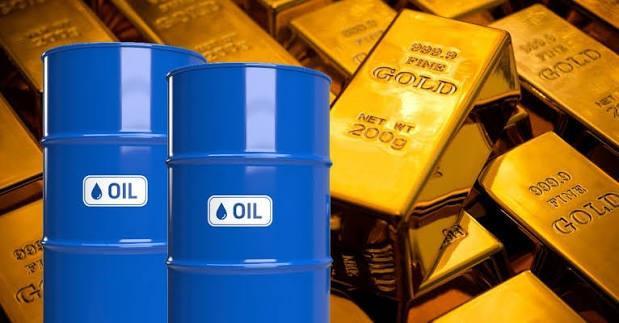 تراجع أسعار النفط بأكثر من 5% وارتفاع الذهب