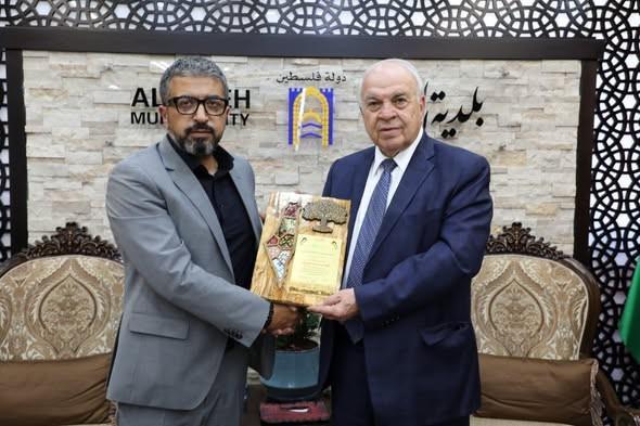 بلدية البيرة ومستشفى HClinic يبحثان تعزيز التعاون في المجال الصحي