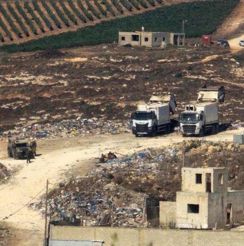 الاحتلال ومستوطنوه يستولون على مركبتي جمع نفايات في بيتا جنوب نابلس