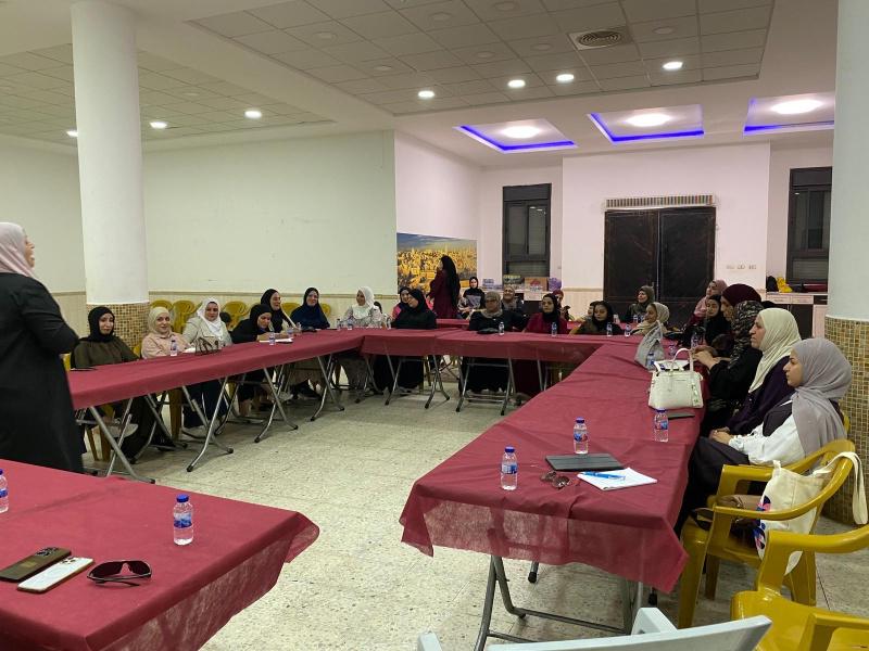جمعية المرأة العاملة للتنمية تنظم لقاء مساءلة مجتمعية في قاعة بلدية نعلين لتعزيز مشاركة النساء في التخطيط والتنمية المحلية