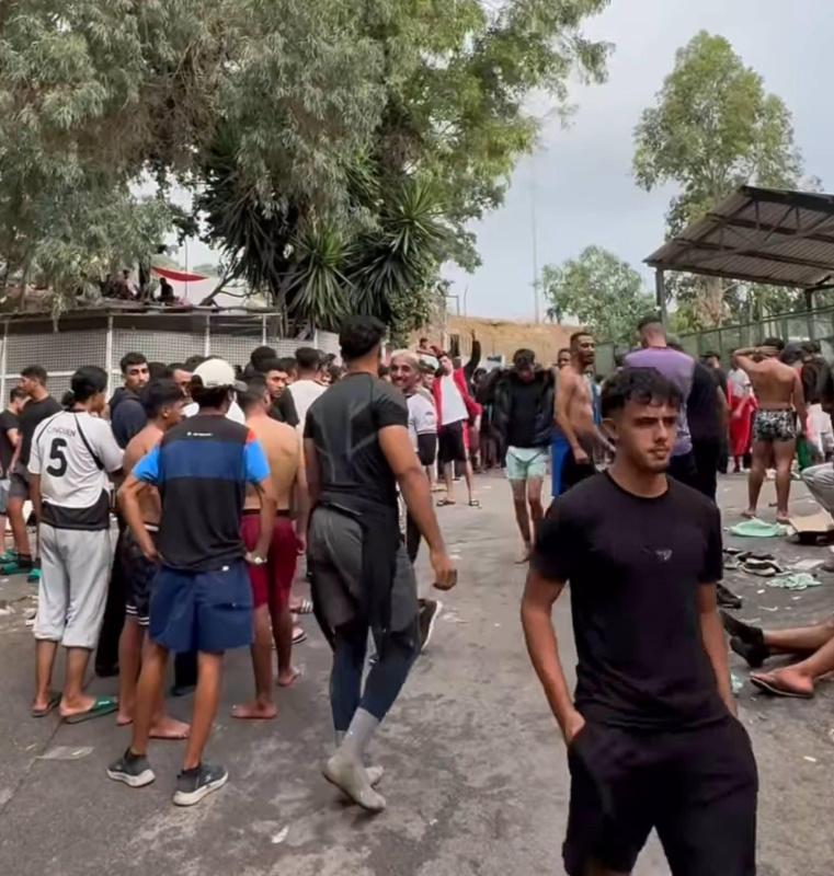 18 قتيلا من المهاجرين في سبتة وإضرام نيران في مركبات