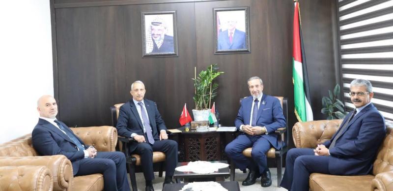 وزير العدل يلتقي سفير الجمهورية التركية لدى فلسطين