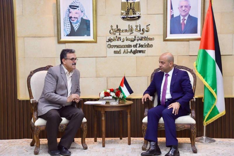 وزارة الزراعة تباشر خطواتها الأولى نحو إنشاء مركز للتعبئة والتغليف والتخزين الزراعي في أريحا