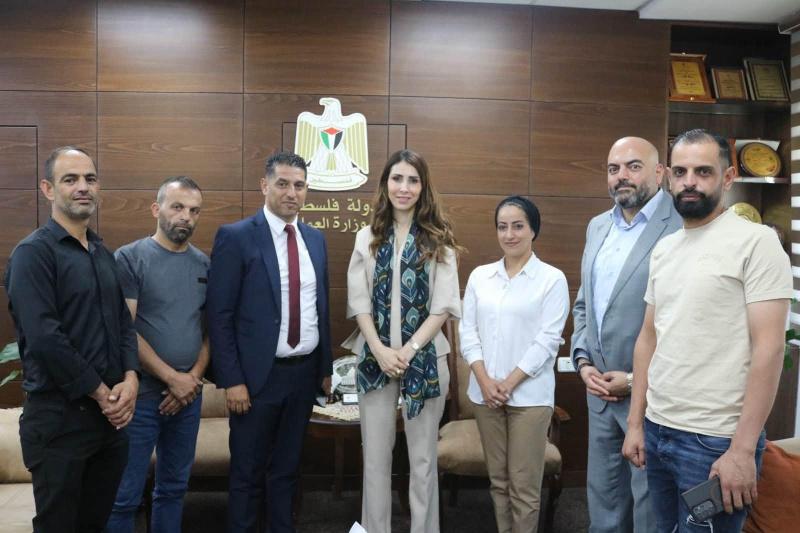 وزيرة العمل لمجلس قروي أرطاس: نعمل على تعزيز فرص التشغيل