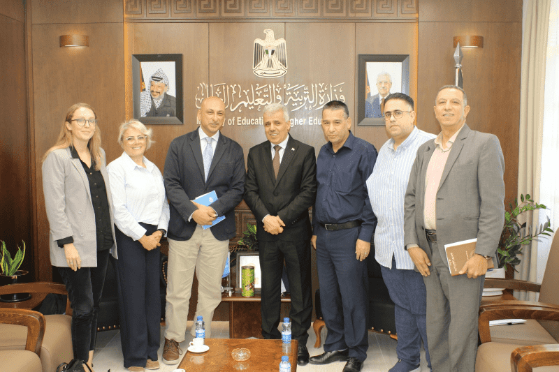 برهم يبحث مع ممثل اليونيسف الجديد مرتكزات التعاون في دعم التعليم وحقوق الأطفال