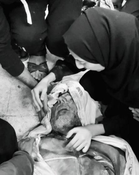 الزميلة شحادة ترثى والدها: مع السلامة يا حنية الدنيا.. استشهدت وانت حاضن صورة أخويا الشهيد آخر العنقود