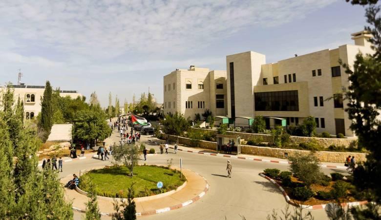 شبكة راية الإعلامية جامعة بيرزيت تعطل الدراسة بسبب شجار